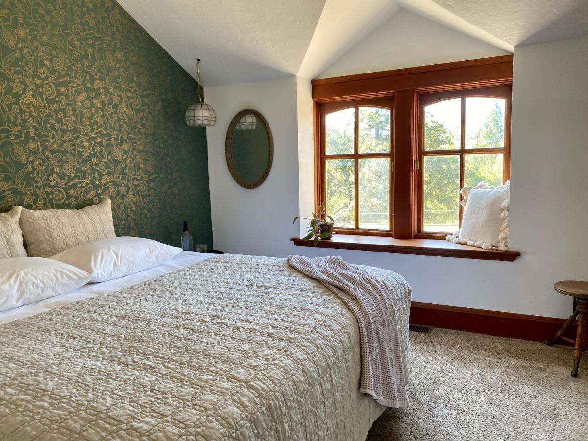 مبيت وإفطار Harrisburg Mount Tom House المظهر الخارجي الصورة
